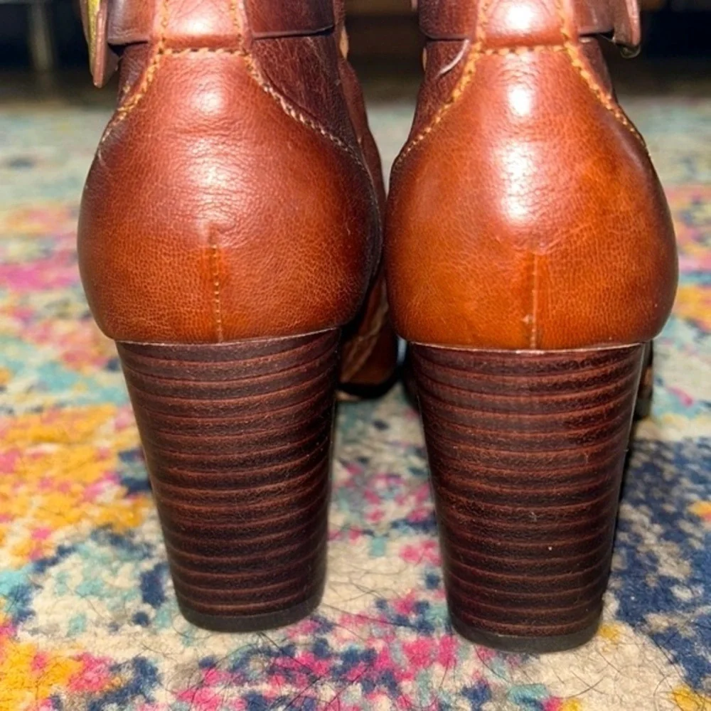 COLE HAAN 